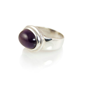 KenSuJewelry Bowl Ring with Thick Border and Oval Horizontal Amethyst