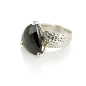 kenSuJewelry Hammered Prong Triangle Black Onyx 