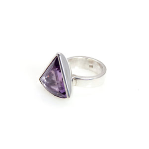 Ring - Bowl Amethyst Triangle Cut Stone Sterling Silver
