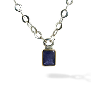 Chain Pendant Necklace with Kaynite and 14kt.Gold Border 