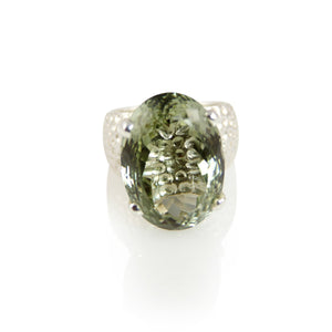KenSuJewelry Hammered Prong Ring Oval Vertical Green Amethyst