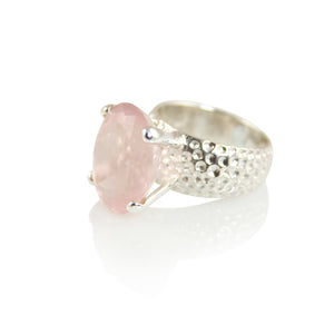KenSuJewelry Hammered Prong Rose Quartz Oval Front
