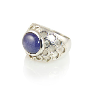 KenSuJewelry Raj Style Ring with Oval Horizontal Tanzanite 