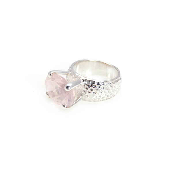 Ring - Prong Rose Quartz Oval Brillant Cut Sterling Silver